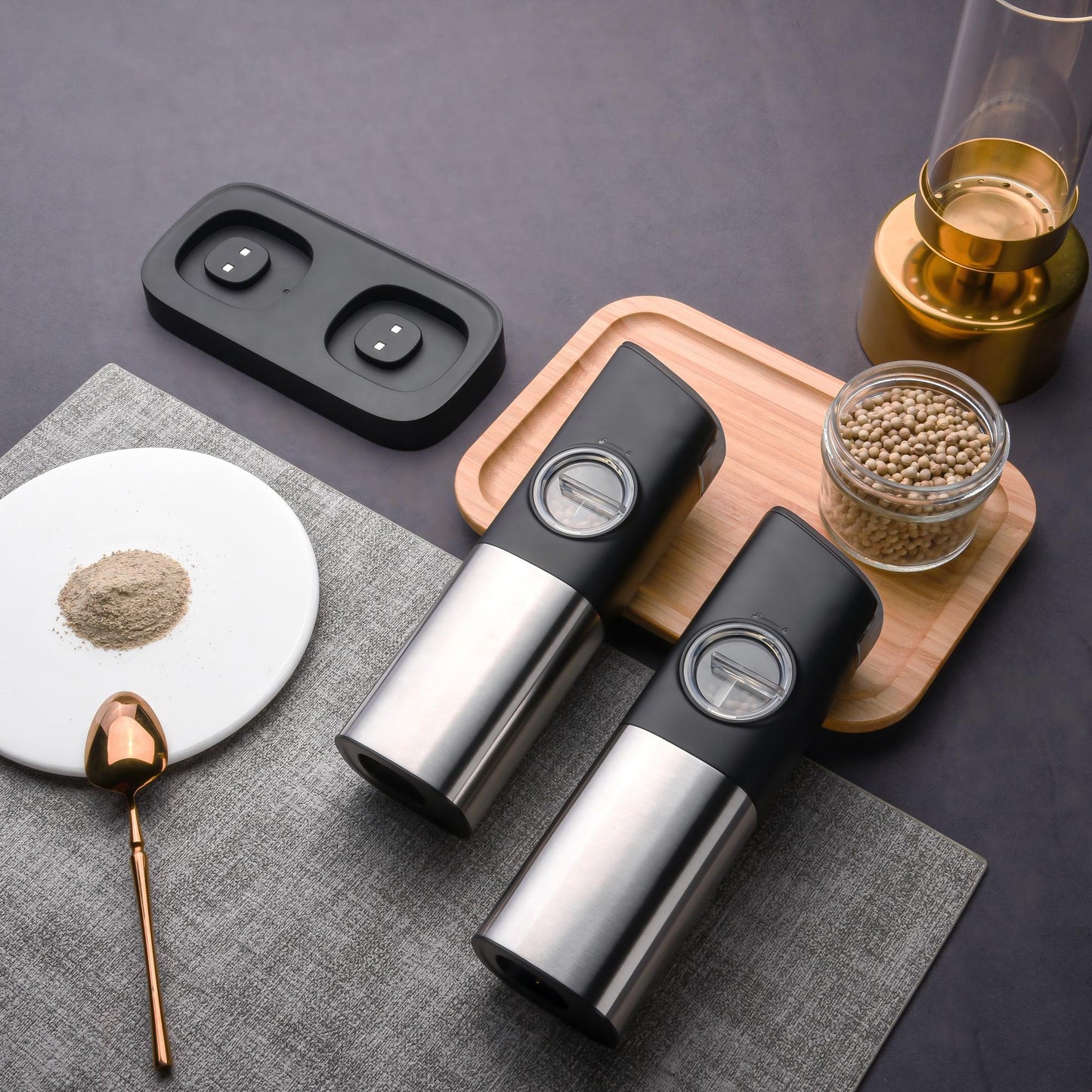 OGEDNAC Electric Salt and Pepper Grinder Set, Automatic Salt & Pepper Mill with USB Rechargeable Charging Base, Electric Salt and Pepper Grinder Mill with Led Light and 5 Adjustable Coarseness